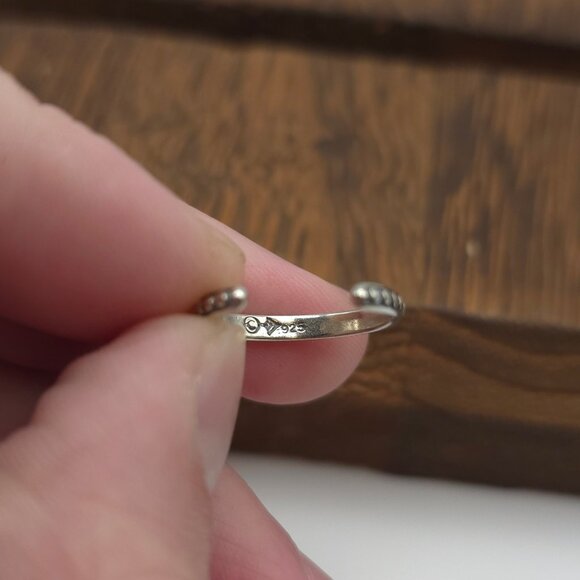 Size 4.75 Sterling Silver Silpada Dot Toe Band Ring A213 - Picture 3 of 6